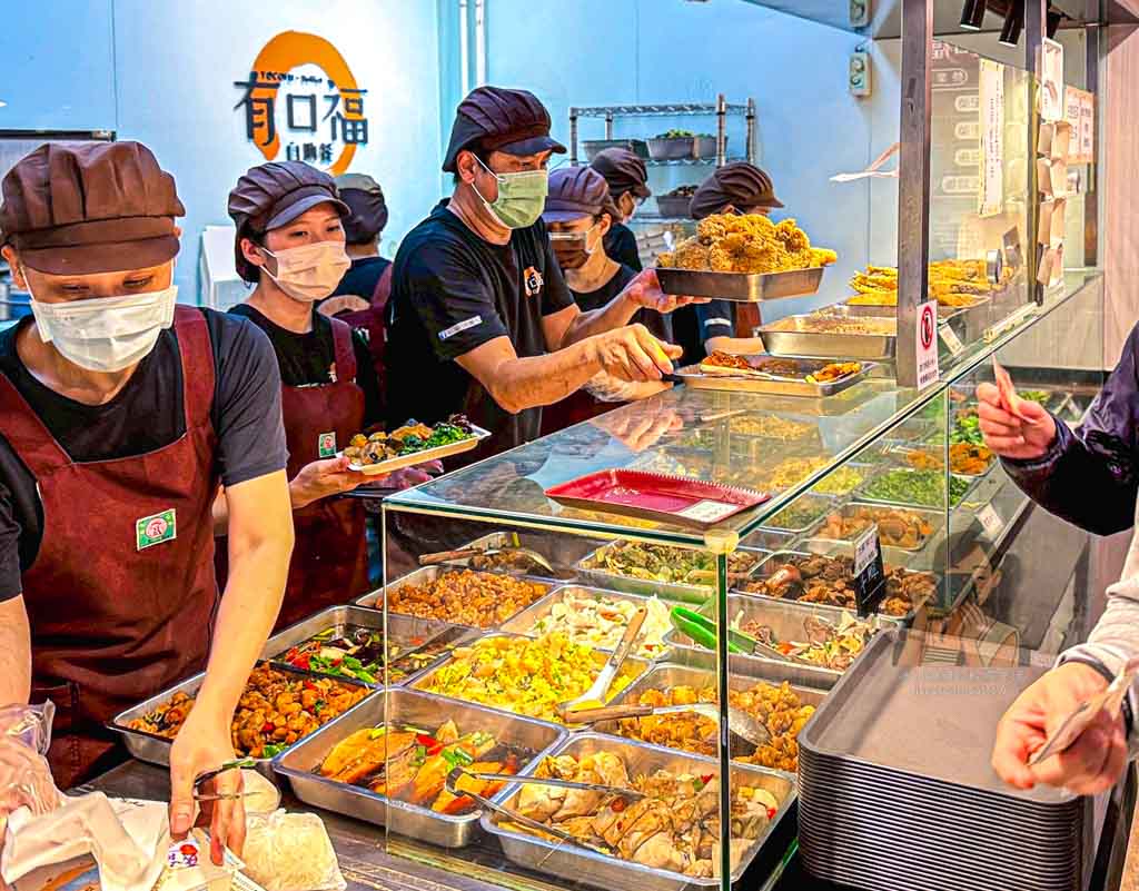 【有口福自助餐】北投石牌平價自助餐推薦，百元便當主菜＋4配菜超划算 @冰淇淋貓的軟爛生活