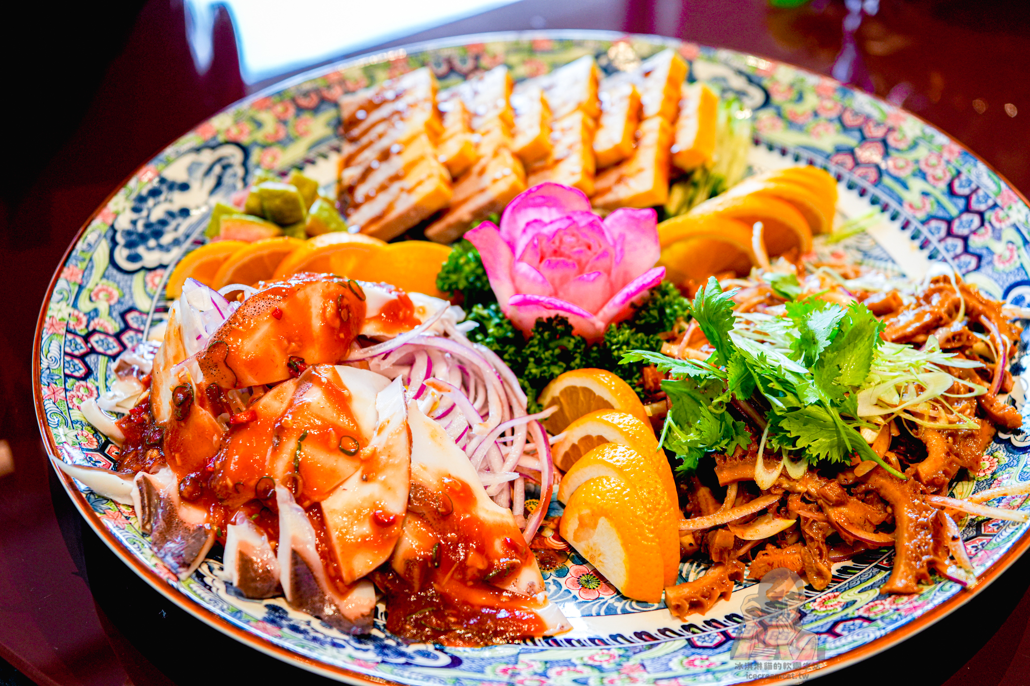 【北投美食】泉源閣 Bando Club｜ 晶華酒店集團 北投晶泉丰旅台式辦桌菜，總舖師烤鴨六吃 @冰淇淋貓的軟爛生活