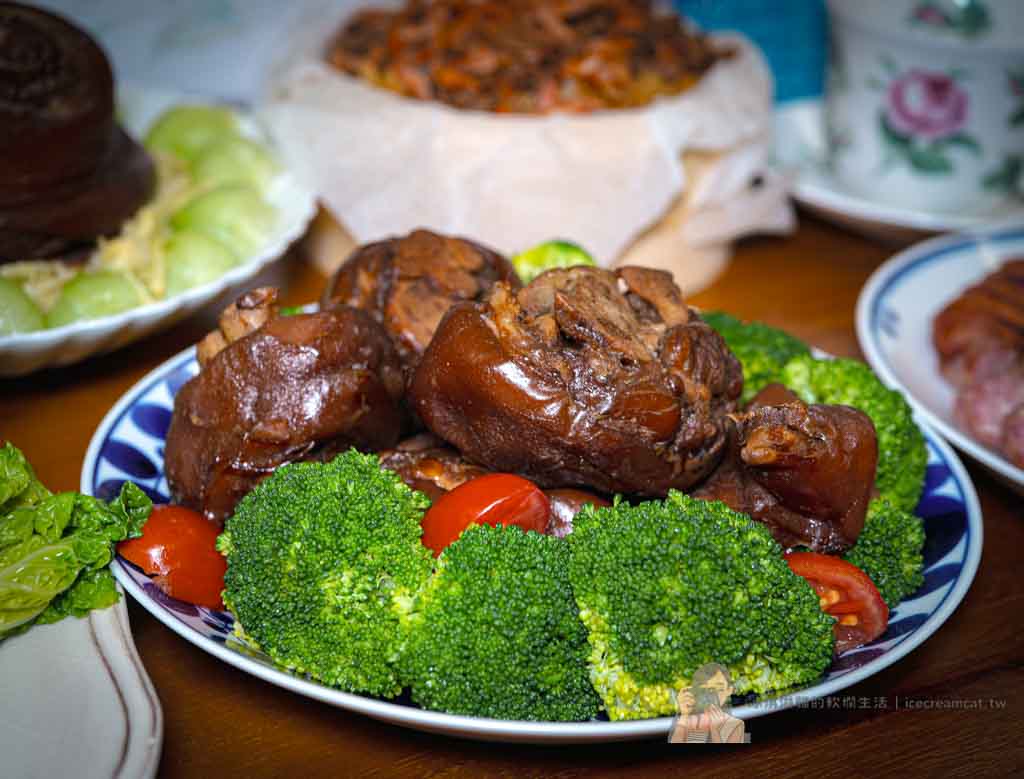 【2026宅配年菜】鬍鬚張年菜推薦，馬躍迎新富滿堂九道年菜組開箱評價菜單價格 @冰淇淋貓的軟爛生活