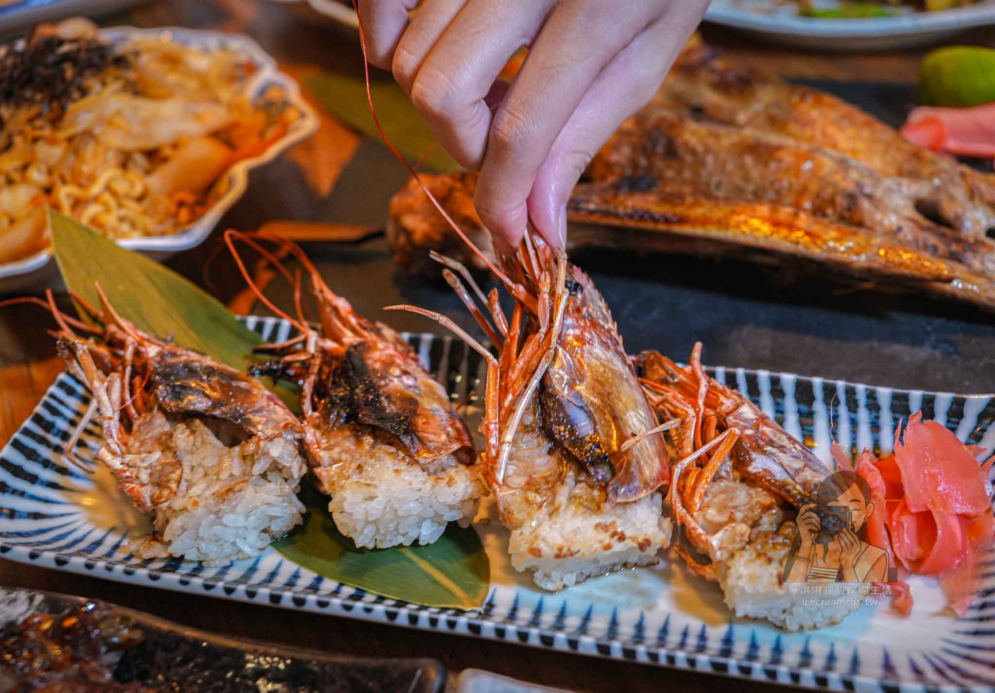 【桃園美食】小料理食事處｜桃園後站必吃日料居酒屋，高評價串燒＋生魚片，宵夜聚餐首選 @冰淇淋貓的軟爛生活