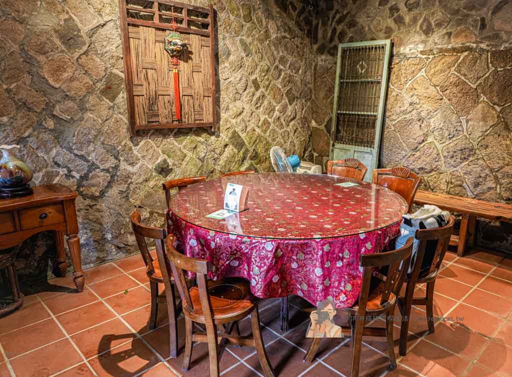 【常青廬】陽明山餐廳 竹子湖老宅石頭餐廳,菜單必點白斬雞 聚餐包廂推薦 @冰淇淋貓的軟爛生活 【常青廬】陽明山餐廳 竹子湖老宅石頭餐廳,菜單必點白斬雞 聚餐包廂推薦 @冰淇淋貓的軟爛生活