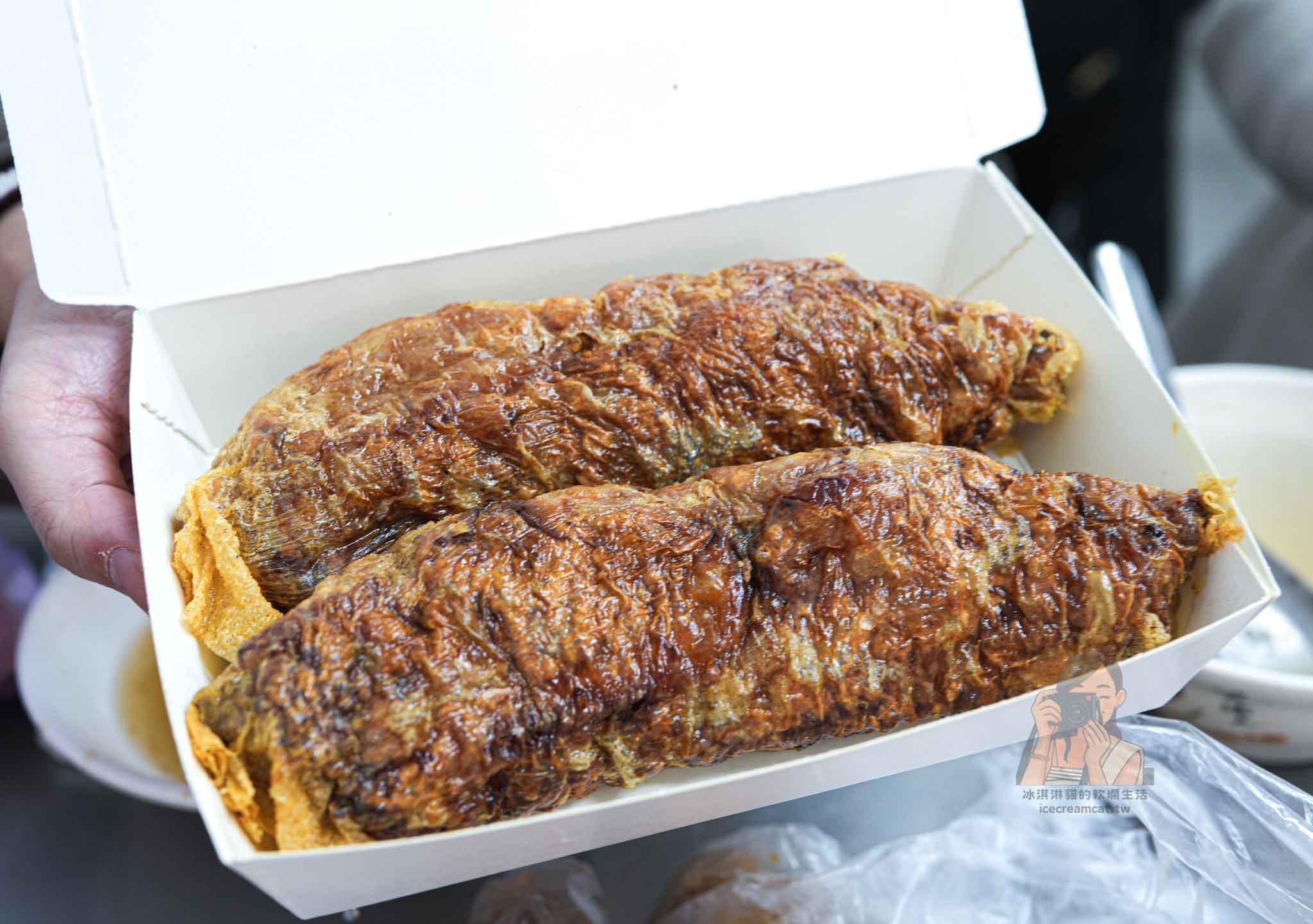 大稻埕美食｜永樂雞捲大王來迪化街必吃百年雞捲，台北雞捲與𩵚魠魚推薦 @冰淇淋貓的軟爛生活