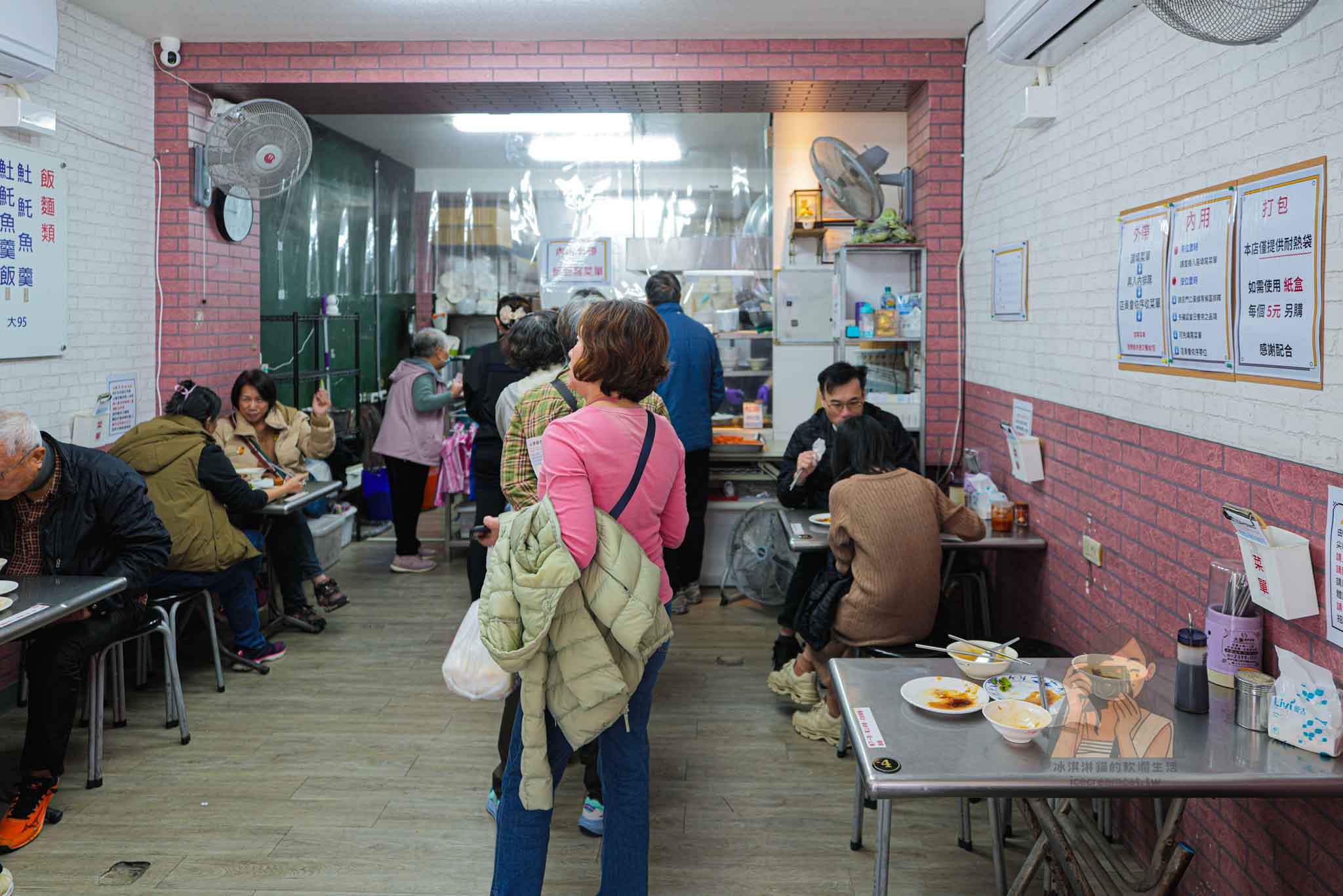 大稻埕美食｜永樂雞捲大王來迪化街必吃百年雞捲，台北雞捲與𩵚魠魚推薦 @冰淇淋貓的軟爛生活