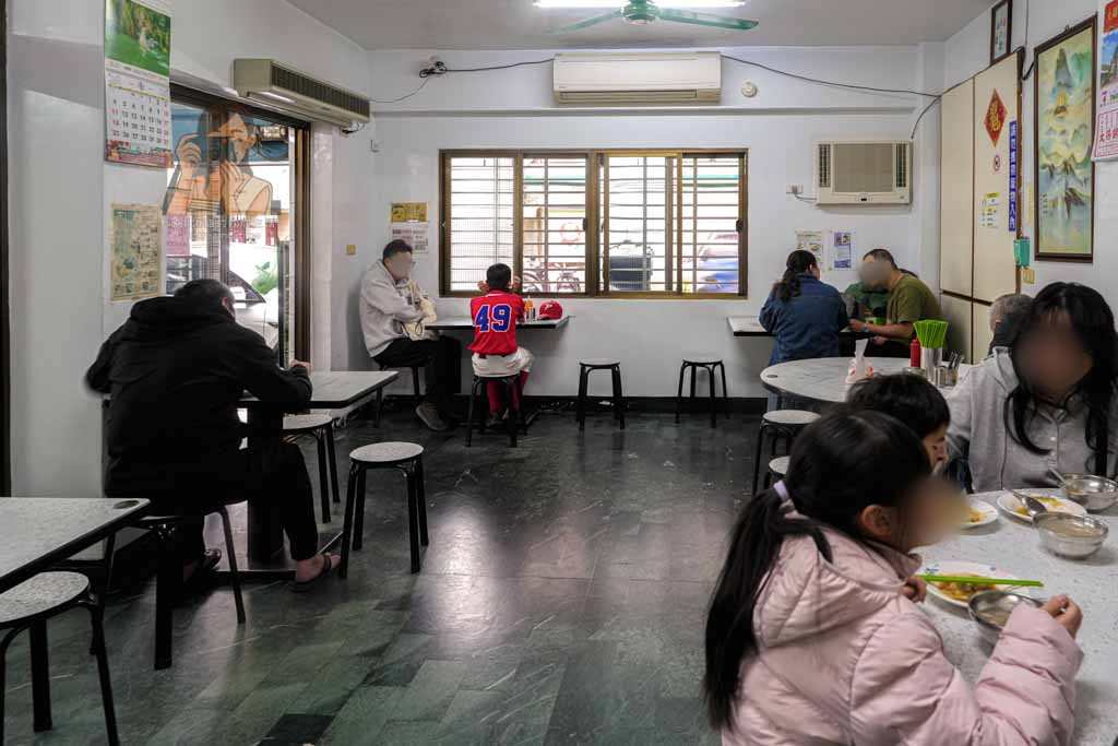 【士林美食】劍潭肉圓王｜林志玲、蔡辰男都來吃的清蒸肉圓，劍潭站必吃小吃 @冰淇淋貓的軟爛生活