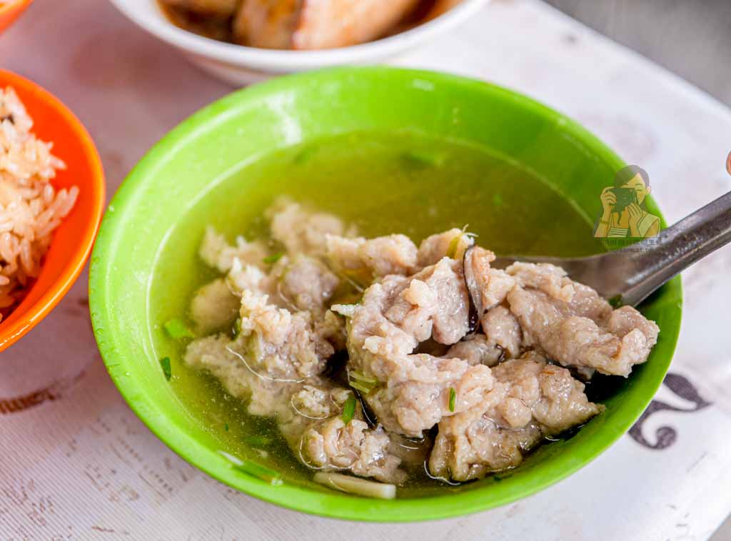 【酒泉傳統油飯】大同區延平北路美食 詹姆士推薦油飯，捷運圓山站早午餐 @冰淇淋貓的軟爛生活