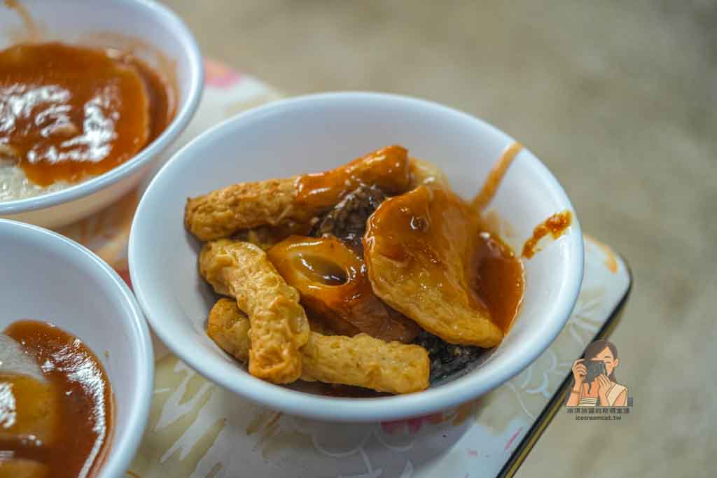 【葉記小吃】大同區必吃美食推薦油粿、四神湯，重慶北路巷弄小吃、菜單價格 @冰淇淋貓的軟爛生活