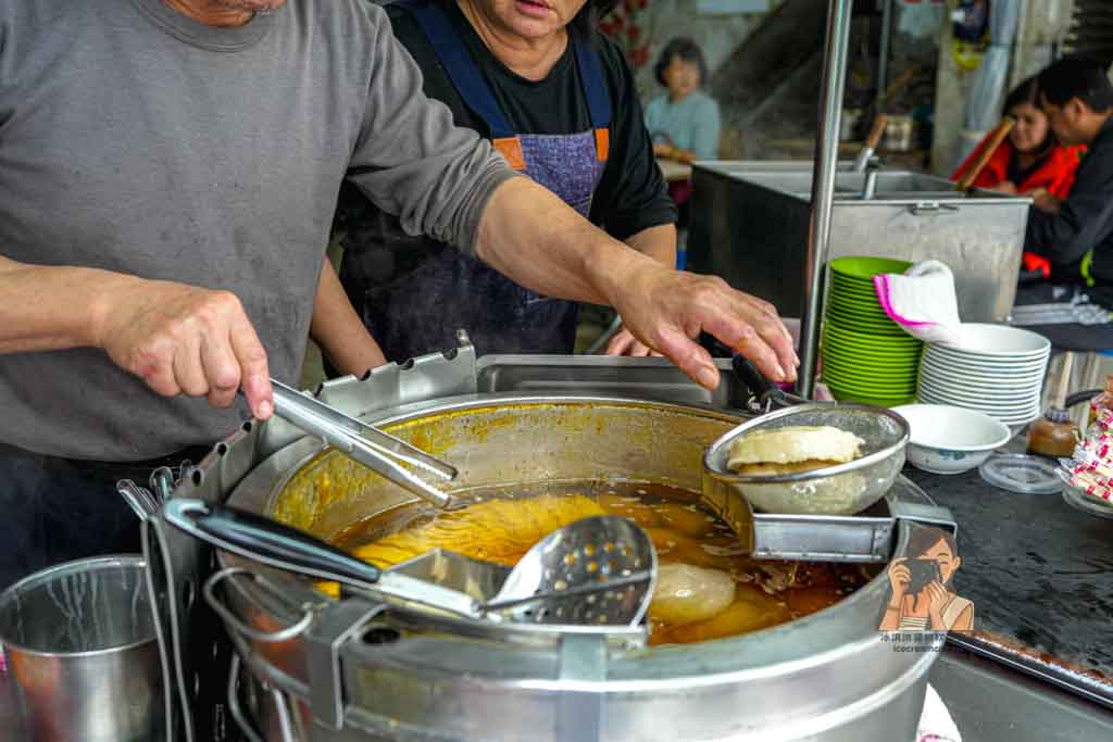 【葉記小吃】大同區必吃美食推薦油粿、四神湯，重慶北路巷弄小吃、菜單價格 @冰淇淋貓的軟爛生活
