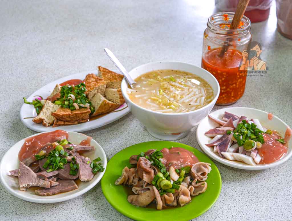 天母美食｜興蓬萊大葉高島屋店台菜餐廳菜單推薦排骨酥，歷屆總統與政商名流的愛店 @冰淇淋貓的軟爛生活