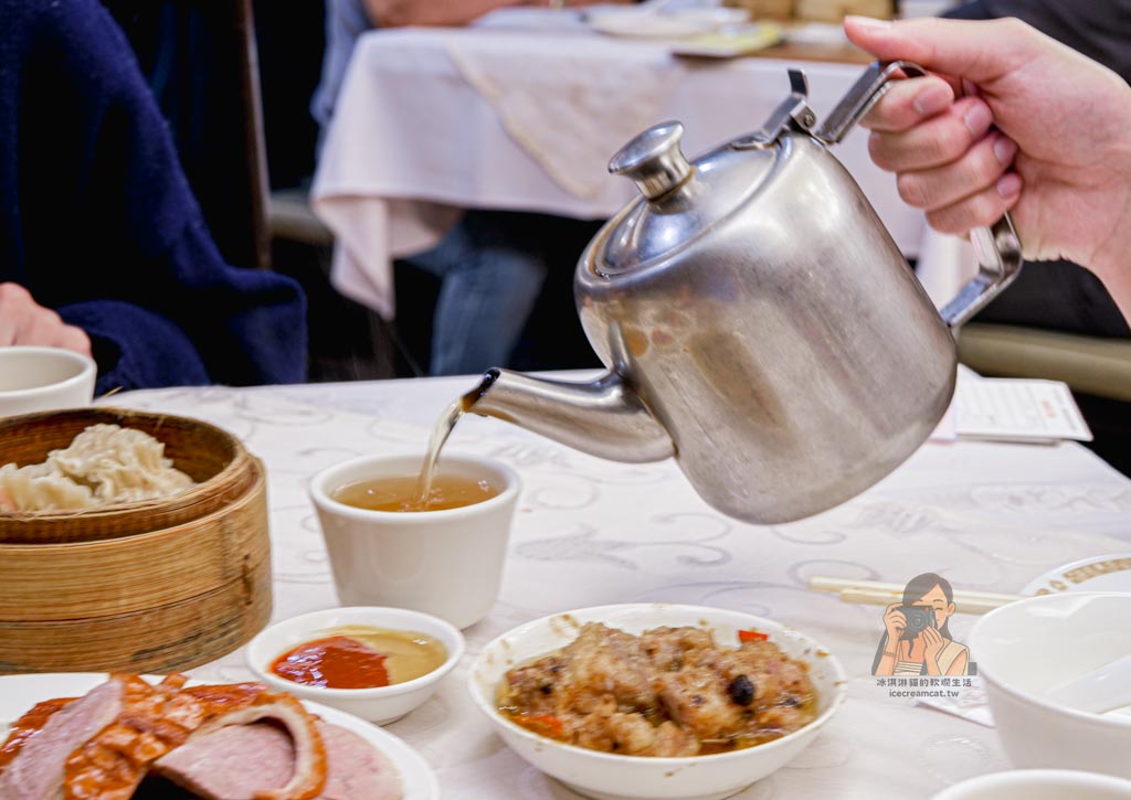 兄弟飯店港式飲茶｜梅花廳手推車必吃推薦、訂位方式、菜單價格，台北粵菜 @冰淇淋貓的軟爛生活