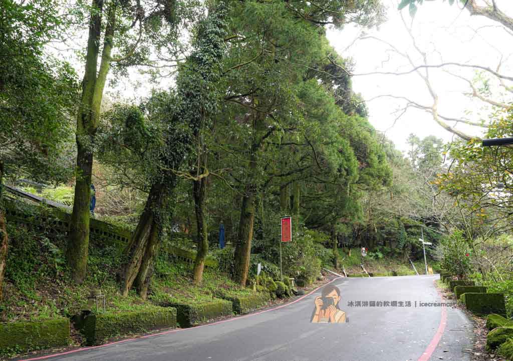 常青廬 陽明山美食 竹子湖老宅石頭餐廳，菜單必點白斬雞 聚餐包廂推薦 @冰淇淋貓的軟爛生活