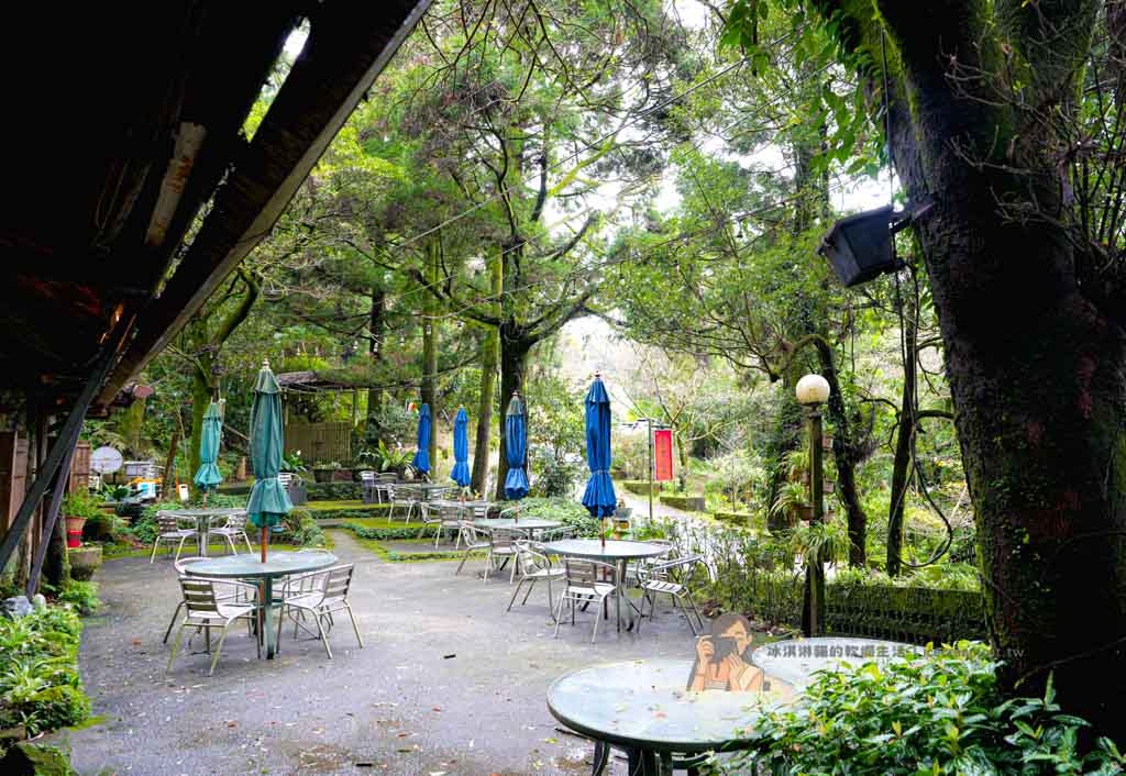 常青廬 陽明山美食 竹子湖老宅石頭餐廳，菜單必點白斬雞 聚餐包廂推薦 @冰淇淋貓的軟爛生活