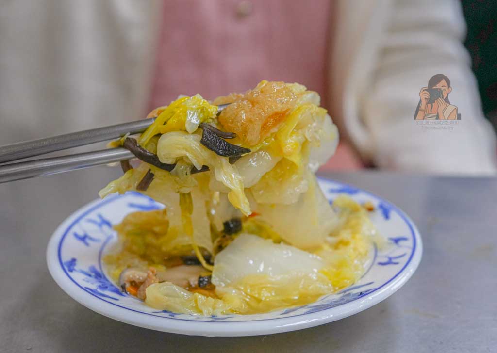 重慶郭魚湯 【大橋頭美食】大同區延三夜市平價龍膽石斑魚魚湯推薦 @冰淇淋貓的軟爛生活