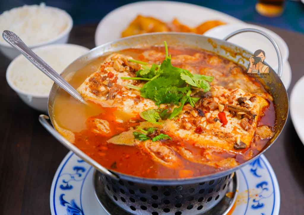 【五股美食】鴻興土雞城（元老店）觀音山凌雲路土雞城推薦，菜單價格包廂 @冰淇淋貓的軟爛生活