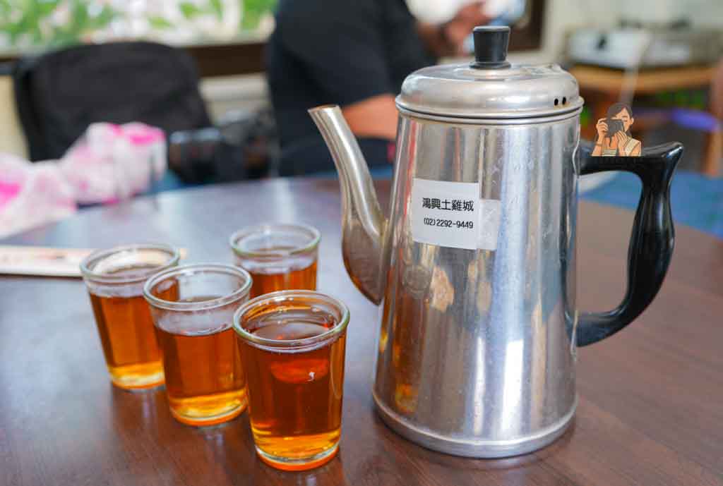 【五股美食】鴻興土雞城（元老店）觀音山凌雲路土雞城推薦，菜單價格包廂 @冰淇淋貓的軟爛生活