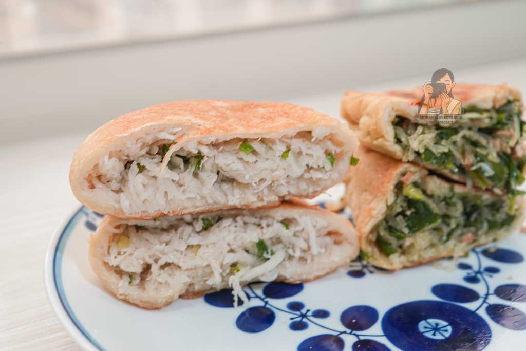 士林劍潭美食｜劍潭蔥油餅 排隊小吃，菜單推薦水煎包與蘿蔔絲餅 @冰淇淋貓的軟爛生活