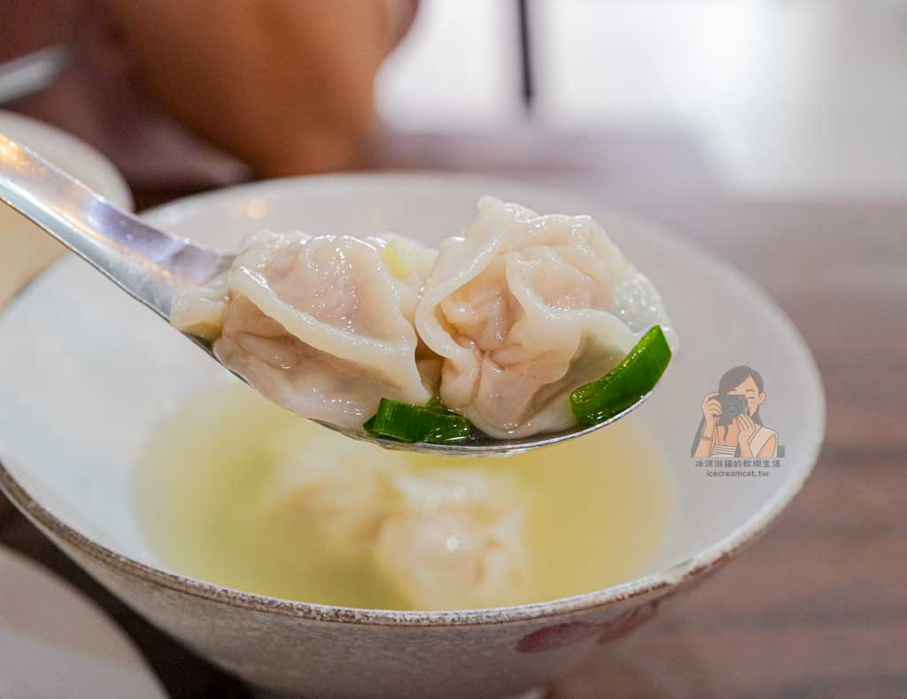 老程麵店|延三夜市老麵店 台北大同區美食推薦,菜單必點古早味豬油乾麵 @冰淇淋貓的軟爛生活 老程麵店|延三夜市老麵店 台北大同區美食推薦,菜單必點古早味豬油乾麵 @冰淇淋貓的軟爛生活