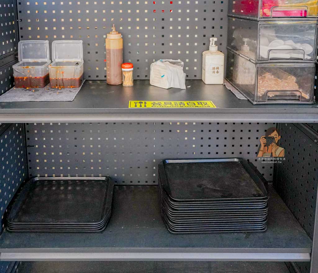 萬華龍山寺美食｜原汁排骨湯和平本舖 高麗菜飯配排骨湯必吃 @冰淇淋貓的軟爛生活