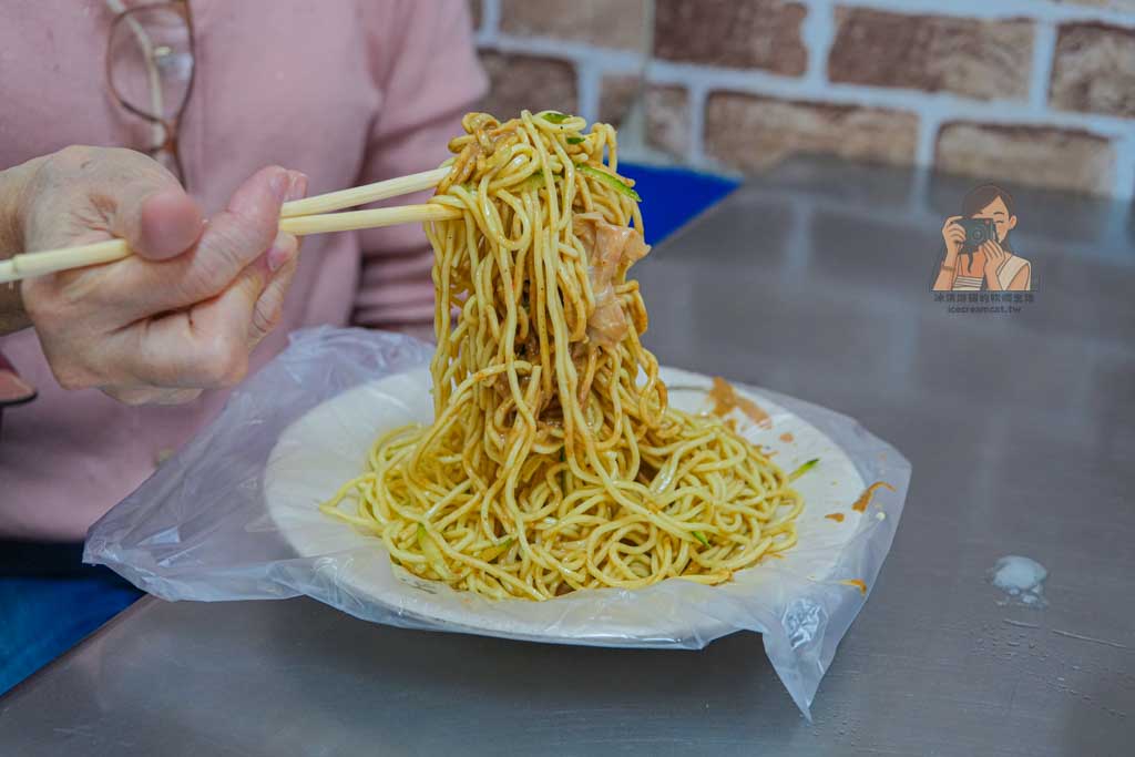 大同區美食｜徐記涼麵 延三夜市涼麵40年老店菜單必點味噌湯，大橋頭美食 @冰淇淋貓的軟爛生活