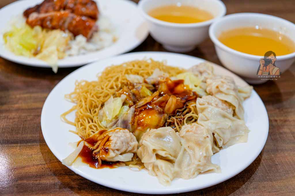 萬華美食【蘇家肉圓油粿】蘇來傳露店 米其林必比登菜單推薦芋粿黑醬肉圓 @冰淇淋貓的軟爛生活