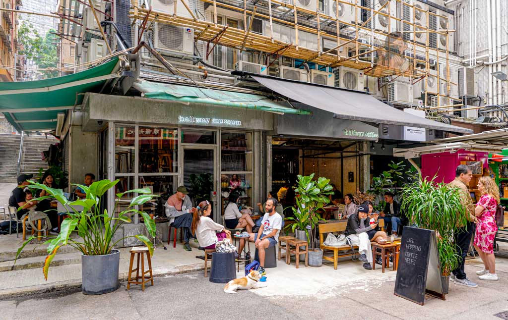半路咖啡Halfway Coffee|香港上環荷李活道古董街復古咖啡廳推薦 @冰淇淋貓的軟爛生活 半路咖啡Halfway Coffee|香港上環荷李活道古董街復古咖啡廳推薦 @冰淇淋貓的軟爛生活
