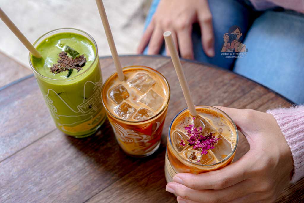 半路咖啡Halfway Coffee|香港上環荷李活道古董街復古咖啡廳推薦 @冰淇淋貓的軟爛生活 半路咖啡Halfway Coffee|香港上環荷李活道古董街復古咖啡廳推薦 @冰淇淋貓的軟爛生活