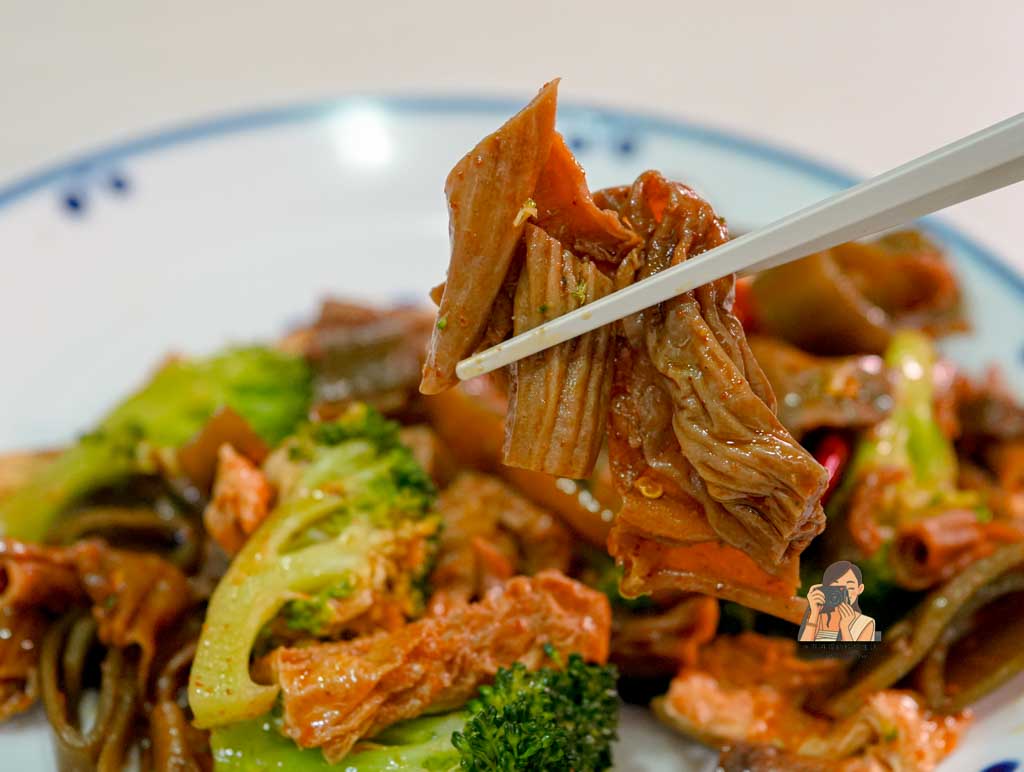 【永春美食】追蕾醬香黑鴨｜信義區人氣滷味推薦 必吃鴨翅鴨舌 @冰淇淋貓的軟爛生活