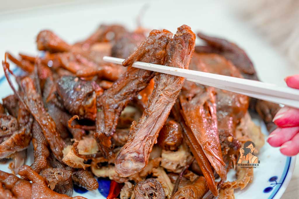 【永春美食】追蕾醬香黑鴨｜信義區人氣滷味推薦 必吃鴨翅鴨舌 @冰淇淋貓的軟爛生活