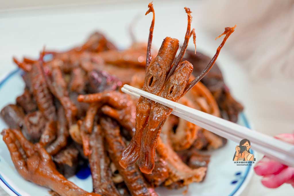 【永春美食】追蕾醬香黑鴨｜信義區人氣滷味推薦 必吃鴨翅鴨舌 @冰淇淋貓的軟爛生活