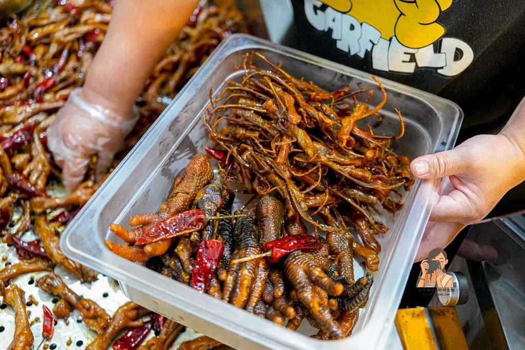 【永春美食】追蕾醬香黑鴨｜信義區人氣滷味推薦 必吃鴨翅鴨舌 @冰淇淋貓的軟爛生活