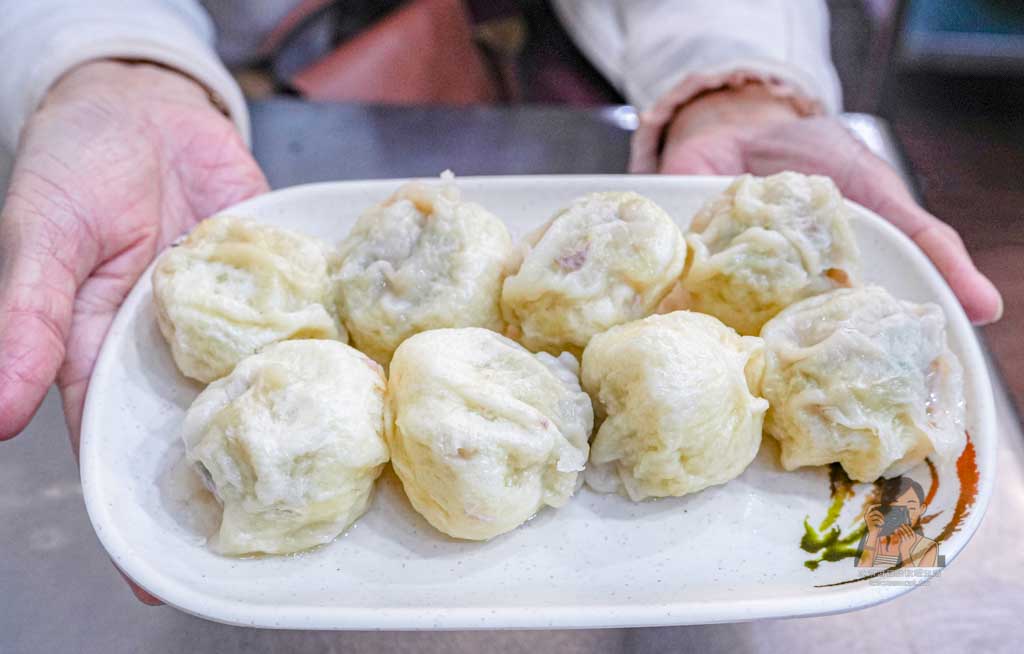 【大橋頭美食】保記小籠包創始店 延三夜市小籠包推薦，政商名流的愛店 @冰淇淋貓的軟爛生活