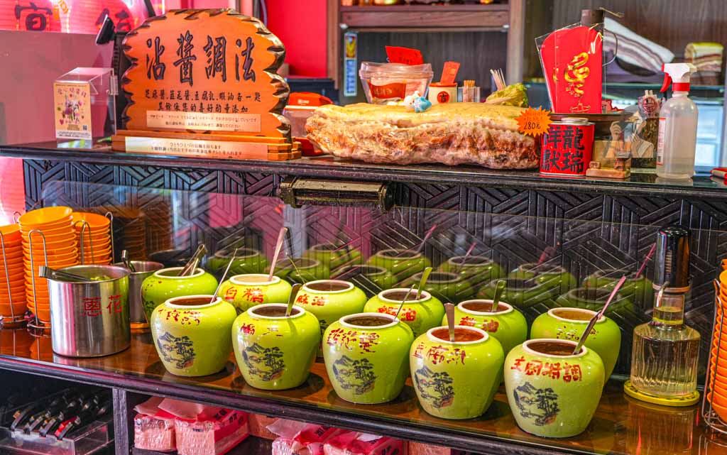 天母鳳城燒臘｜XO醬公仔麵好滋味，外帶宴客好方便，菜單必點 @冰淇淋貓的軟爛生活