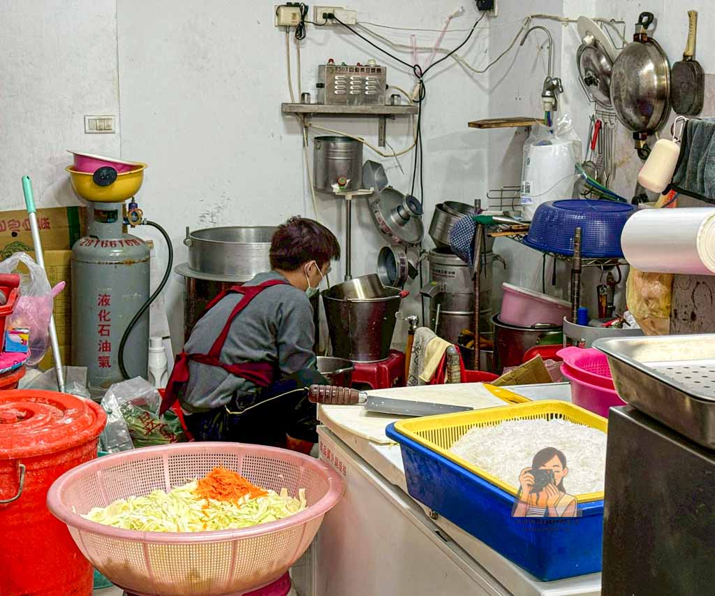 【文常韭菜盒】永春美食 虎林市場排隊小吃,乾烙不油膩高麗菜盒必吃 @冰淇淋貓的軟爛生活 【文常韭菜盒】永春美食 虎林市場排隊小吃,乾烙不油膩高麗菜盒必吃 @冰淇淋貓的軟爛生活