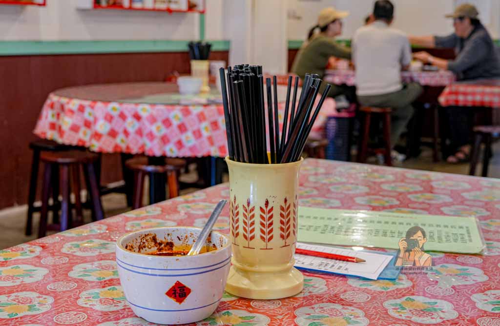 【陸光大姐】科技大樓站美食 台北眷村菜推薦，菜單必吃滷味刀工細緻 @冰淇淋貓的軟爛生活