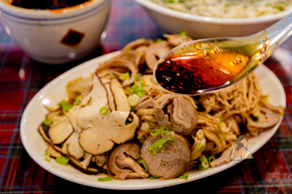 【陸光大姐】科技大樓站美食 台北眷村菜推薦，菜單必吃滷味刀工細緻 @冰淇淋貓的軟爛生活