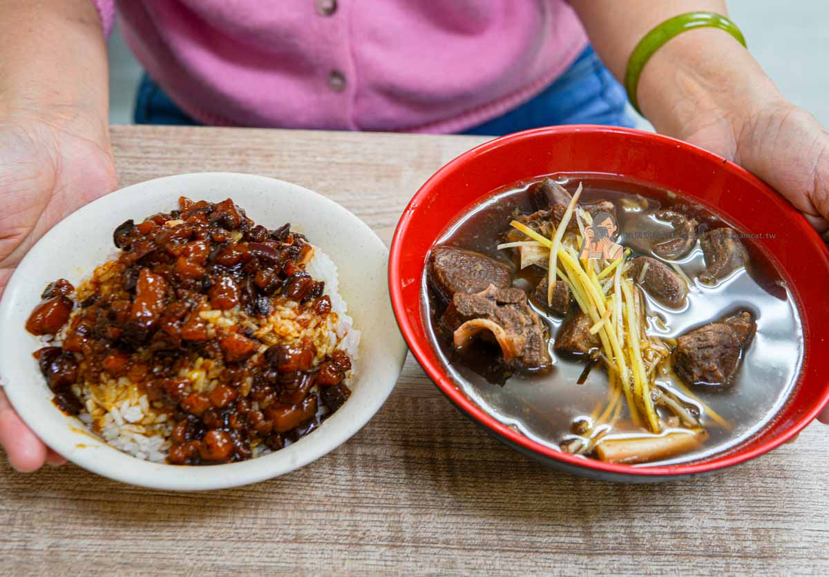 【板橋新埔美食】大碗公當歸羊肉米其林必比登,菜單必點滷肉飯+羊肉湯 @冰淇淋貓的軟爛生活 【板橋新埔美食】大碗公當歸羊肉米其林必比登,菜單必點滷肉飯+羊肉湯 @冰淇淋貓的軟爛生活