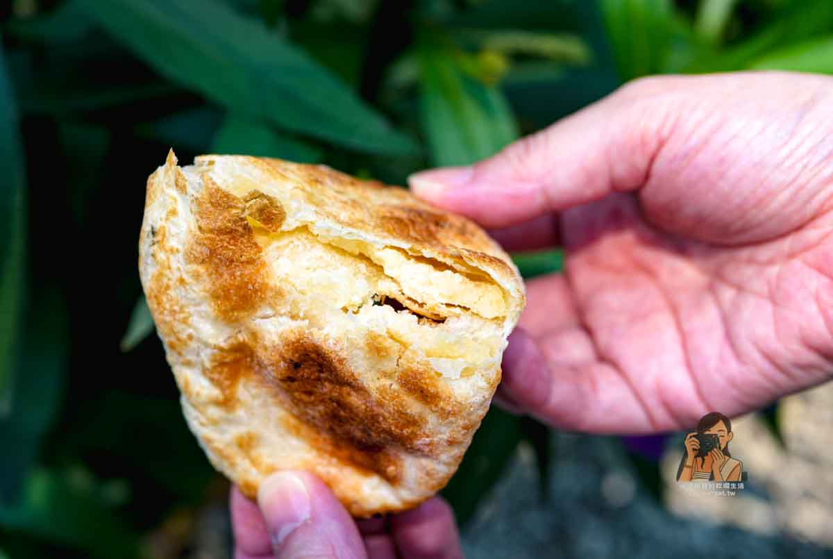 東門美食｜青島豆漿店排隊早餐，炭烤肉餅＋焦香豆漿人氣必吃（菜單） @冰淇淋貓的軟爛生活