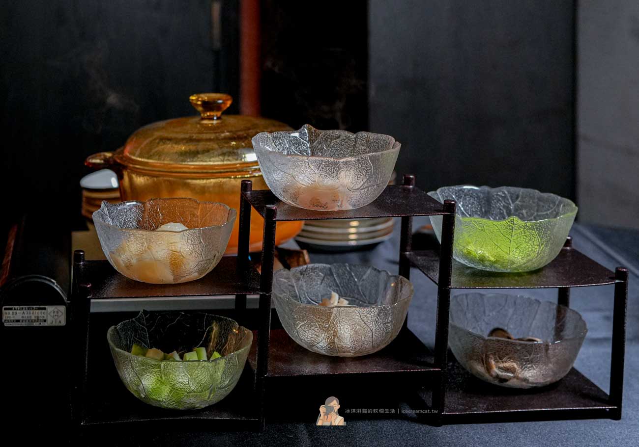 國賓中餐廳|榮獲米其林一星國賓飯店,精緻川菜與粵菜料理結合推薦美食(有影片) @冰淇淋貓的軟爛生活 國賓中餐廳|榮獲米其林一星國賓飯店,精緻川菜與粵菜料理結合推薦美食(有影片) @冰淇淋貓的軟爛生活