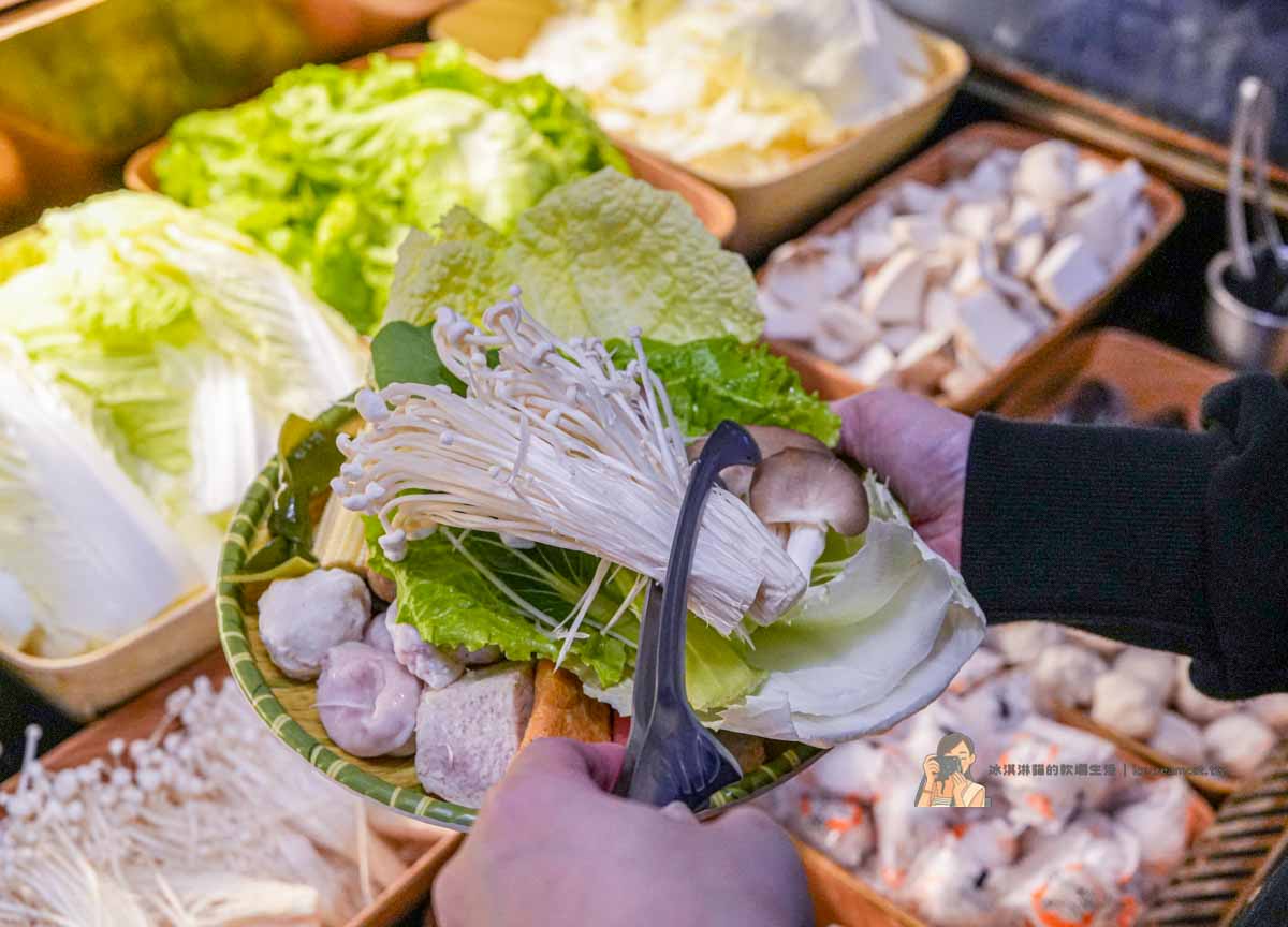 【土城美食】鍋泰暖泰式南洋火鍋推薦,親子友善素食鍋家庭聚餐優選(菜單) @冰淇淋貓的軟爛生活 【土城美食】鍋泰暖泰式南洋火鍋推薦,親子友善素食鍋家庭聚餐優選(菜單) @冰淇淋貓的軟爛生活