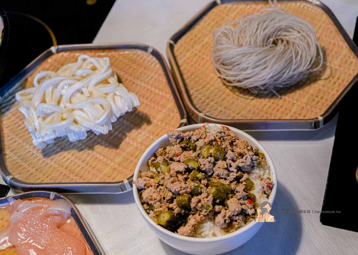 【土城美食】鍋泰暖泰式南洋火鍋推薦,親子友善素食鍋家庭聚餐優選(菜單) @冰淇淋貓的軟爛生活 【土城美食】鍋泰暖泰式南洋火鍋推薦,親子友善素食鍋家庭聚餐優選(菜單) @冰淇淋貓的軟爛生活