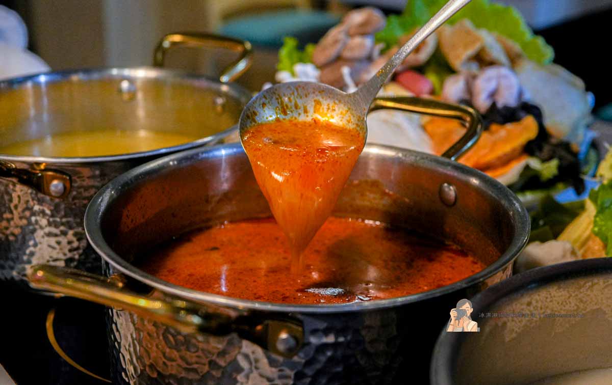 【土城美食】鍋泰暖泰式南洋火鍋推薦,親子友善素食鍋家庭聚餐優選(菜單) @冰淇淋貓的軟爛生活 【土城美食】鍋泰暖泰式南洋火鍋推薦,親子友善素食鍋家庭聚餐優選(菜單) @冰淇淋貓的軟爛生活