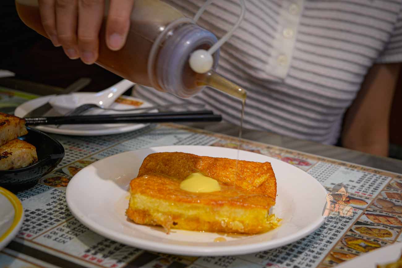 忠孝敦化美食｜香港茶水攤港點與熱炒，平價美食道地 菜單必點蜜汁叉燒酥 @冰淇淋貓的軟爛生活