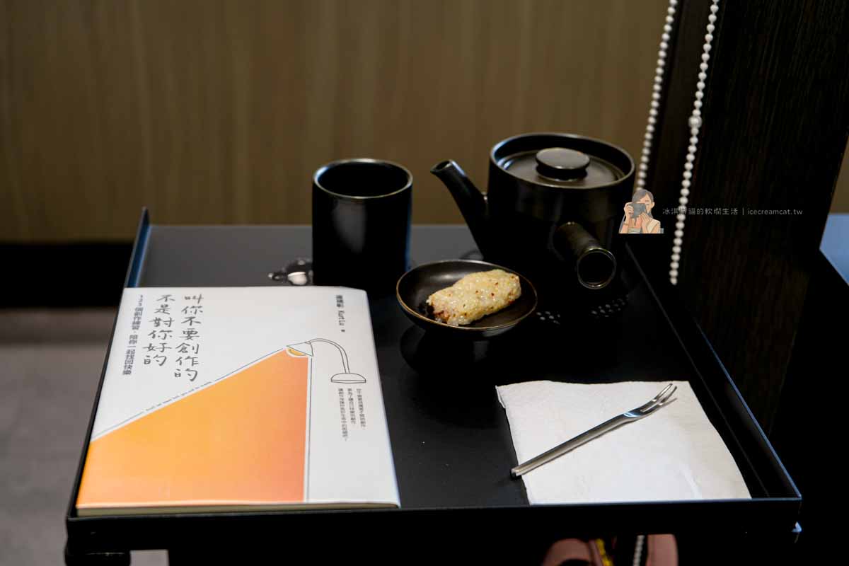 金鳳書苑｜天母書店 閱讀空間＋下午茶飲小點，療癒系閱讀空間 @冰淇淋貓的軟爛生活