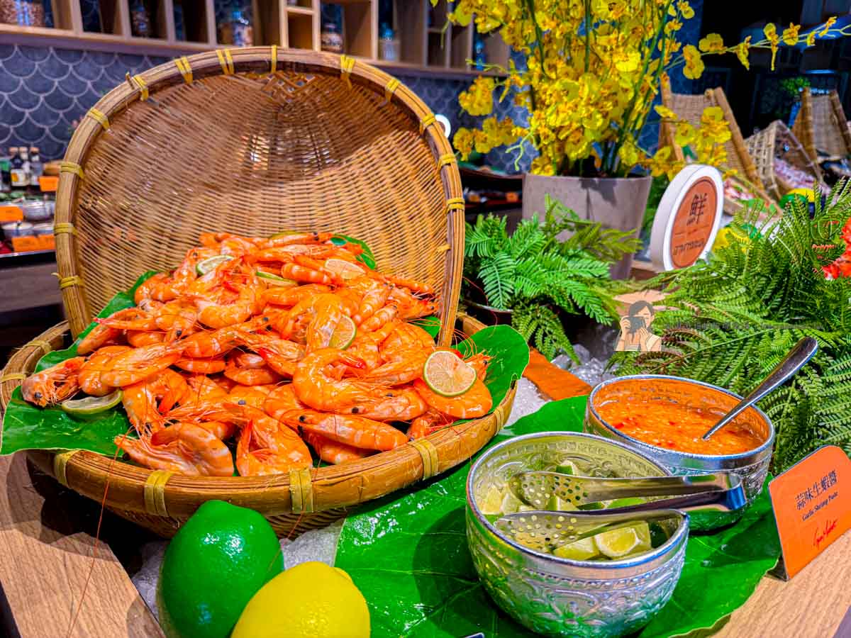 【大直美食】泰市場吃到飽大直英迪格店訂位、價格，台北自助餐推薦(晶華酒店集團) @冰淇淋貓的軟爛生活