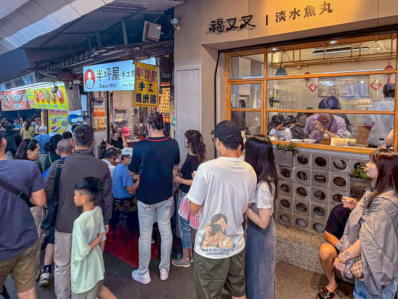 【淡水美食】半坪屋手工糯米腸 看淡江大橋順吃老街60年排隊小吃(菜單) @冰淇淋貓的軟爛生活