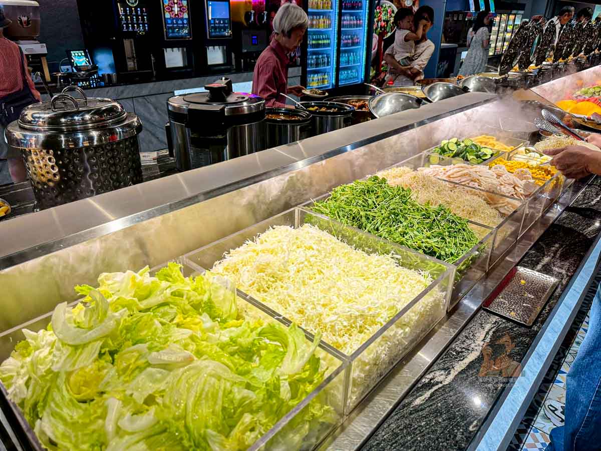 【板橋美食】貴族世家吃到飽板新店， 板橋最強平價牛排自助吧百道料理（訂位菜單） @冰淇淋貓的軟爛生活