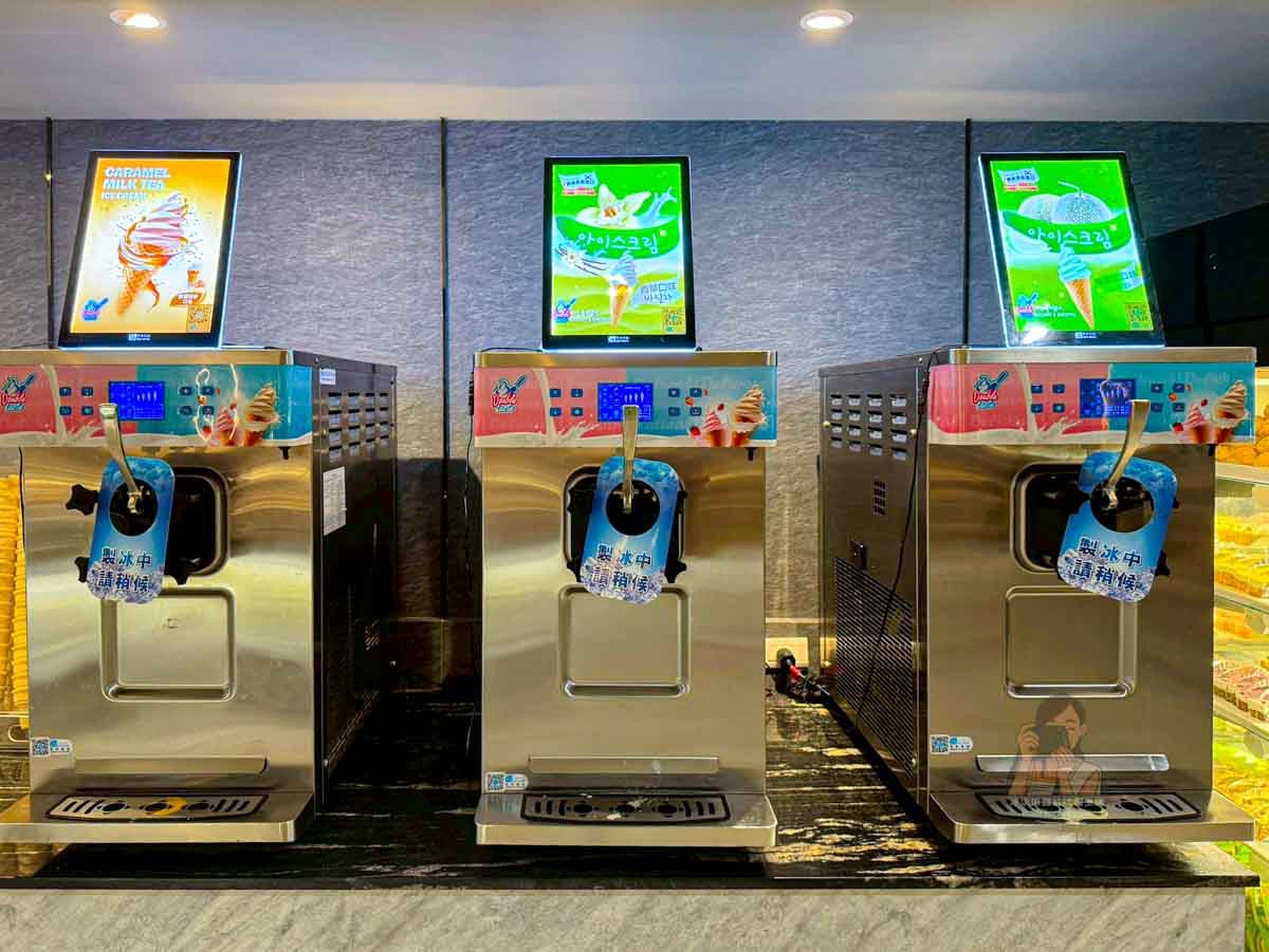 【板橋美食】貴族世家吃到飽板新店， 板橋最強平價牛排自助吧百道料理（訂位菜單） @冰淇淋貓的軟爛生活