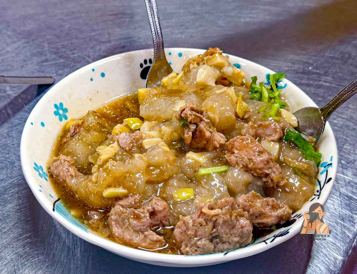 【永安市場站美食】北斗肉圓 永和老店！大老闆的芋頭肉圓和小老闆的竹筍肉圓(菜單) @冰淇淋貓的軟爛生活