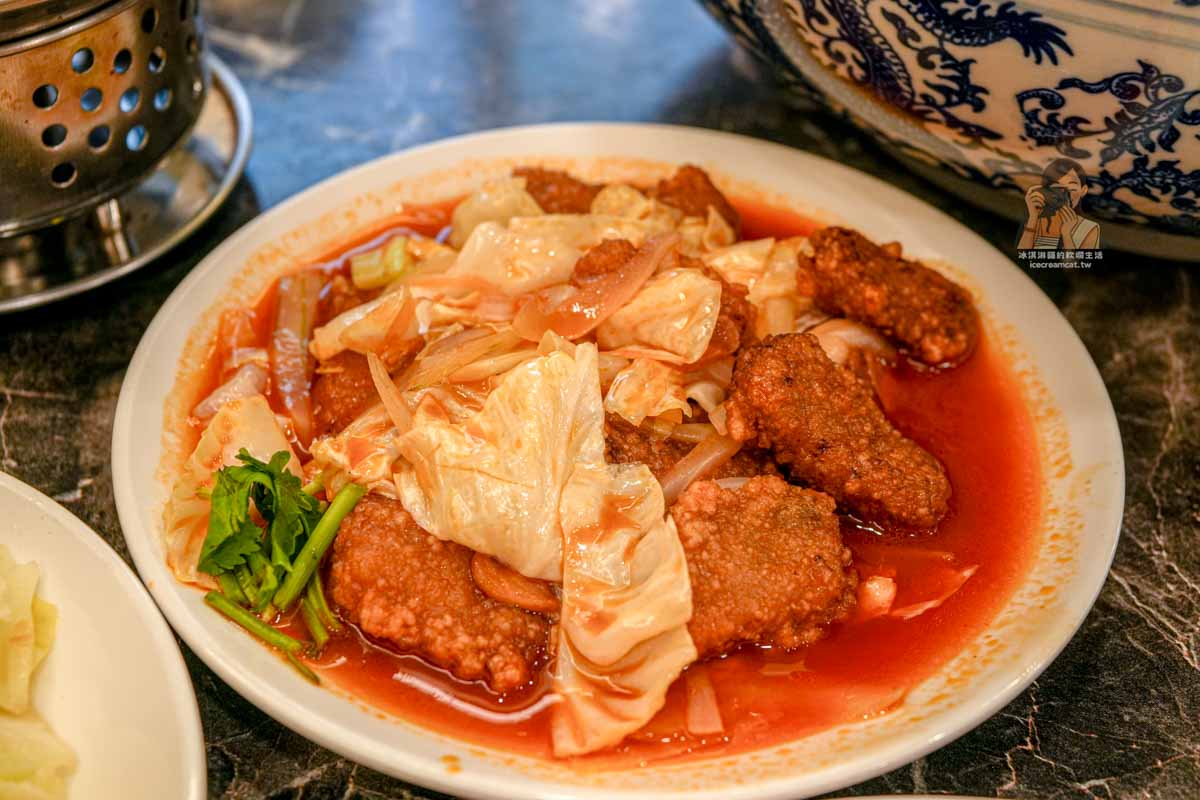 【八里美食】張吳記什錦麵 巨無霸碗公什錦麵＋熱炒菜單，新北聚餐合菜推薦 @冰淇淋貓的軟爛生活