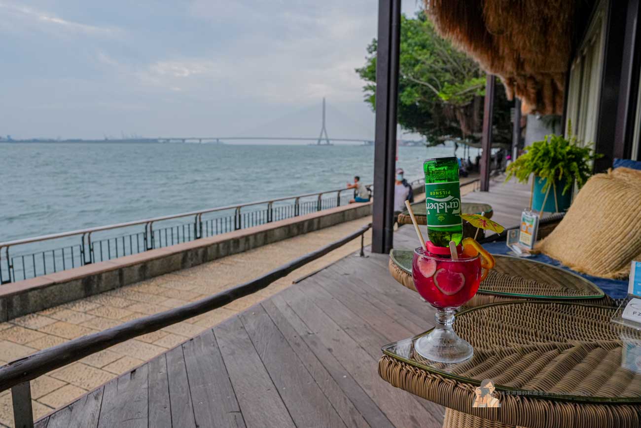 【淡水美食】水灣餐廳榕堤店 看得到淡江大橋的河景餐廳,約會聚餐看夕陽超放鬆 @冰淇淋貓的軟爛生活 【淡水美食】水灣餐廳榕堤店 看得到淡江大橋的河景餐廳,約會聚餐看夕陽超放鬆 @冰淇淋貓的軟爛生活