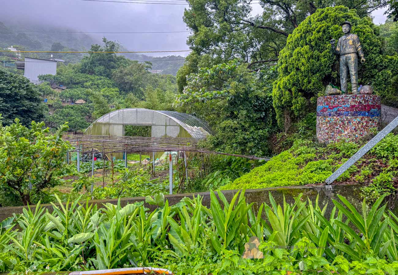【八里美食】紫藤花藝村，觀音山景觀餐廳必吃脆皮雞合菜（菜單） @冰淇淋貓的軟爛生活